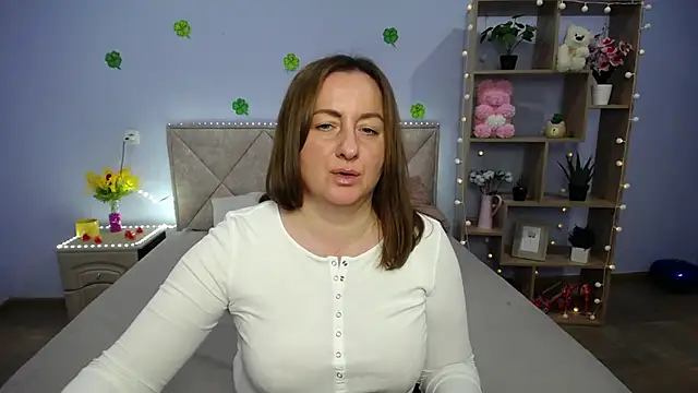 Snapshot of Abby_Taylorr chatting on March 21, 4:29 pm Abby Taylorr online show from March 21, 4:29 pm