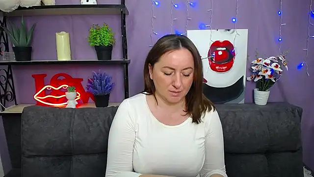 Snapshot of Abby_Taylorr chatting on March 22, 10:28 am Abby Taylorr online show from March 22, 10:28 am