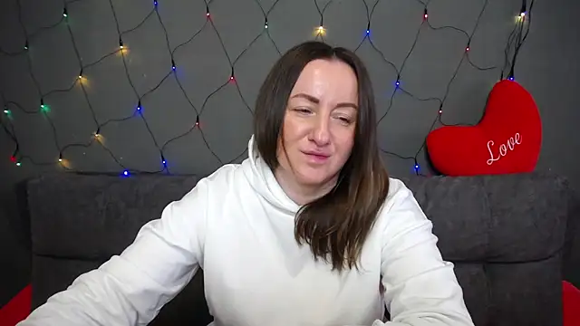 Abby Taylorr online show from February 17, 7:38 am