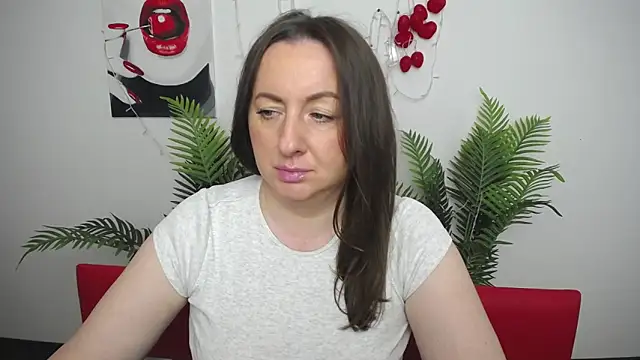 Snapshot of Abby_Taylorr chatting on May 7, 6:41 am Abby Taylorr online show from May 7, 6:41 am