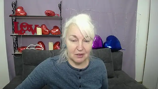 BlondyLeeBest online show from March 2, 7:12 pm