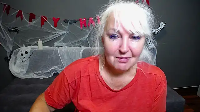 BlondyLeeBest online show from October 27, 8:24 pm