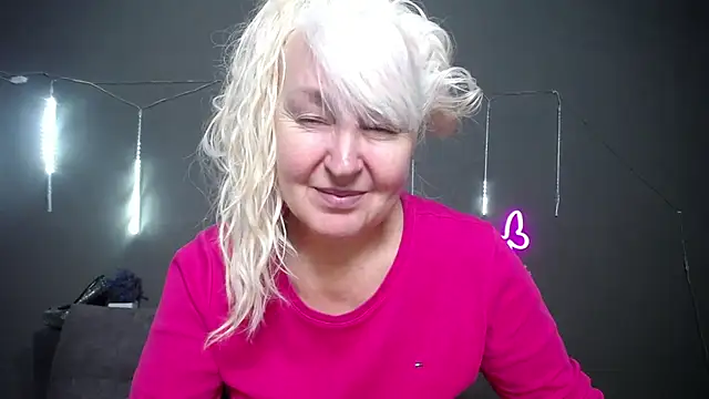 BlondyLeeBest online show from February 27, 7:14 pm