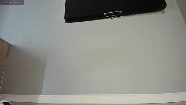 Snapshot of AngelinaMoore chatting on June 17, 4:48 am AngelinaMoore online show from June 17, 4:48 am