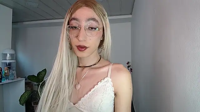 NicoleCortez online show from January 23, 9:39 pm