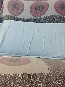 LoGaNfree88 online show from November 11, 11:38 pm