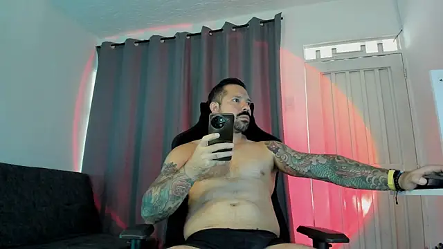 Pierre Vidal online show from November 8, 3:01 pm