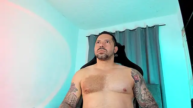 Pierre Vidal online show from May 4, 12:17 am