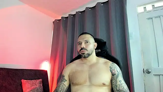 Snapshot of Pierre_Vidal chatting on July 12, 9:06 pm Pierre Vidal online show from July 12, 9:06 pm