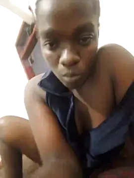 Snapshot of shape30 chatting on March 3, 5:41 pm shape30 online show from March 3, 5:41 pm