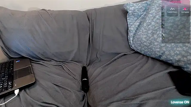 EmoDream1998 online show from February 6, 12:26 am