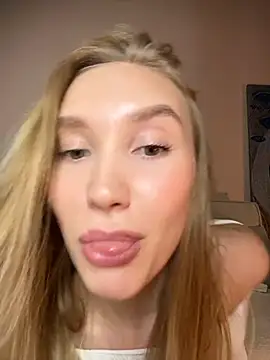 Snapshot of MariaTull chatting on November 7, 2:50 pm MariaTull online show from November 7, 2:50 pm