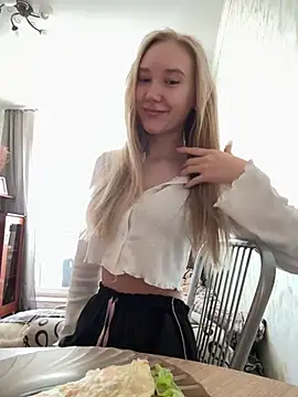 MariaTull online show from March 13, 6:31 am