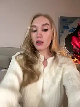 Snapshot of MariaTull chatting on April 19, 6:21 pm MariaTull online show from April 19, 6:21 pm