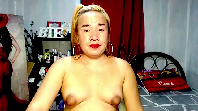 Snapshot of Bigdirtynipples chatting on March 10, 3:52 pm Bigdirtynipples online show from March 10, 3:52 pm