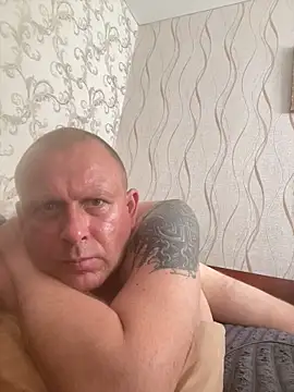 1981-AZ online show from April 27, 6:55 am