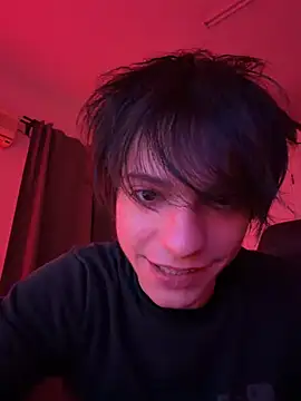 Snapshot of SasukeUhchiaa chatting on May 11, 12:16 am SasukeUhchiaa online show from May 11, 12:16 am
