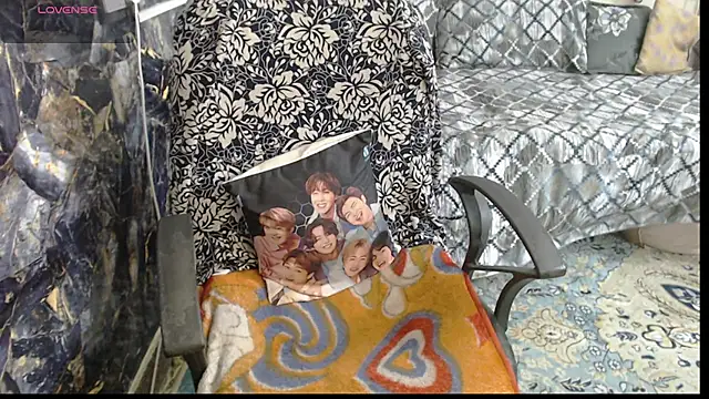 sexyrihana1 online show from September 12, 6:46 am