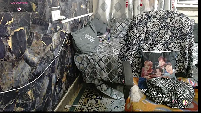 sexyrihana1 online show from September 16, 6:58 am