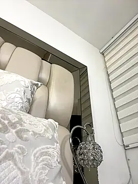 ALISSON FOXXX1 online show from November 19, 10:54 pm