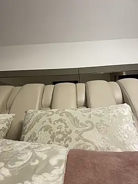 ALISSON FOXXX1 online show from February 19, 10:50 pm