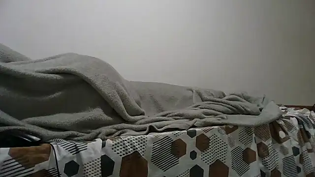 Juninho10c online show from December 18, 4:07 am