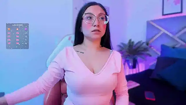 lucy neil online show from October 24, 2:41 am