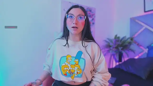 lucy neil online show from November 14, 2:32 am