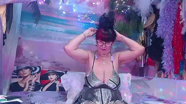 NightOrhideya online show from September 23, 12:08 pm