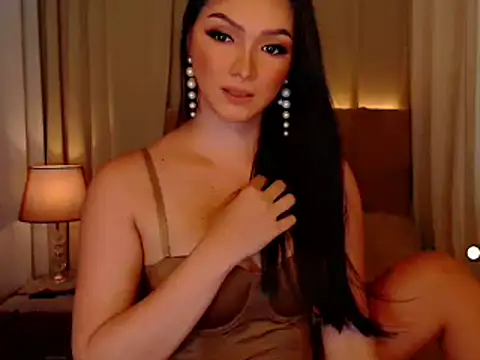 Snapshot of mistressseductionleah chatting on July 1, 11:34 am mistressseductionleah online show from July 1, 11:34 am