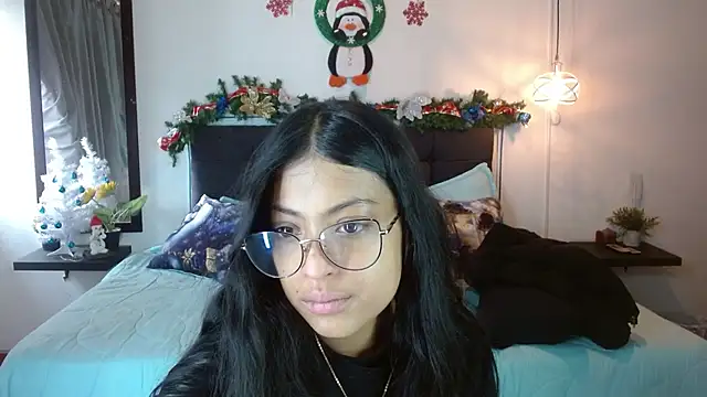 Snapshot of vaness_weet chatting on November 30, 3:27 pm vaness weet online show from November 30, 3:27 pm