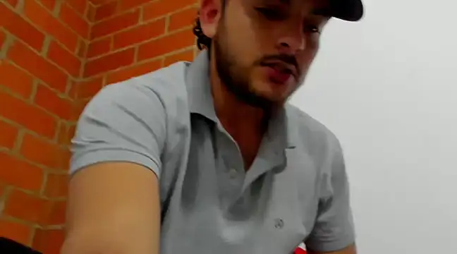 tuyo1995 online show from December 4, 4:10 am