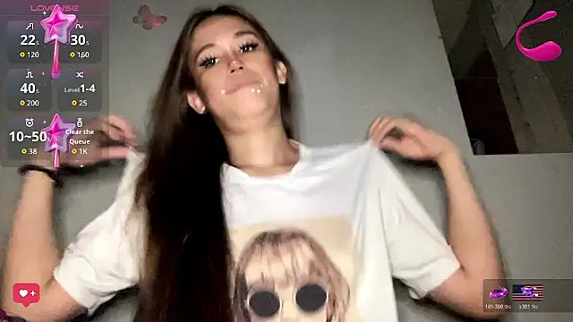 MeganTheRarest online show from July 7, 3:31 am