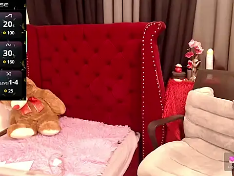 yourhotbella12 online show from March 12, 6:30 am