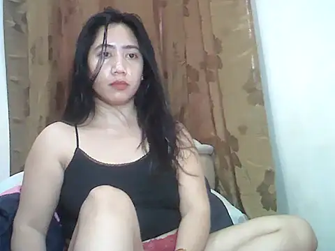 LOVENAYRA1 online show from February 19, 3:02 am