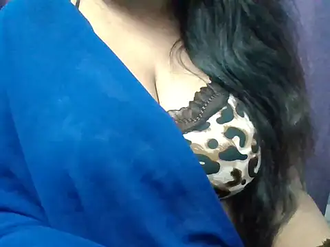 Snapshot of Roopshikha39 chatting on February 28, 7:25 pm Roopshikha39 online show from February 28, 7:25 pm