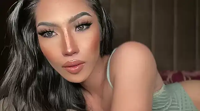 Bella Gordon online show from December 20, 2:49 pm