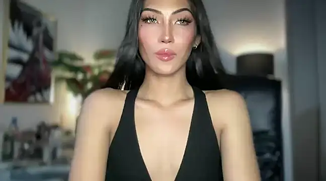 Bella Gordon online show from March 14, 11:11 pm