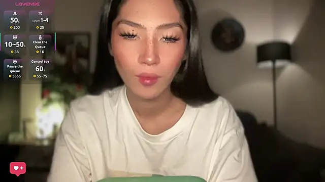 Bella Gordon online show from July 30, 8:24 am