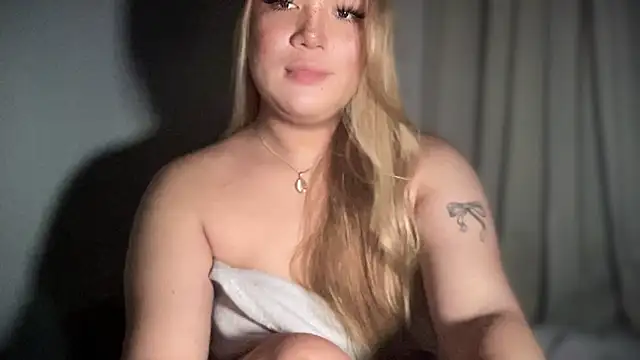 MissCataleyaxxx online show from September 28, 9:03 am