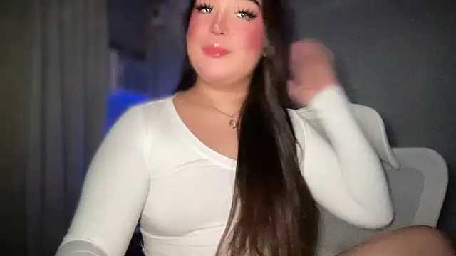 MissCataleyaxxx online show from April 22, 12:35 am