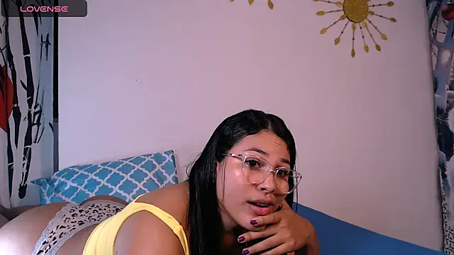 caylinhot7 online show from March 11, 5:02 am