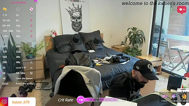 kaiser679  online show from January 11, 8:21 pm