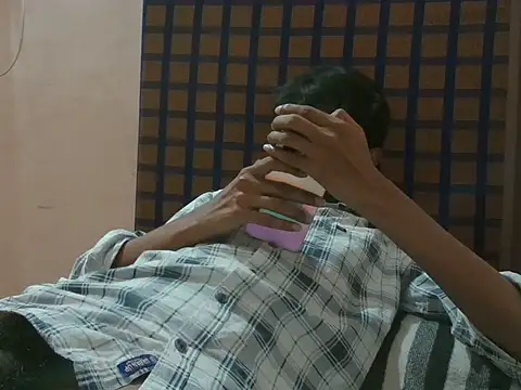 Snapshot of Amar22AA chatting on July 19, 12:53 pm Amar22AA online show from July 19, 12:53 pm