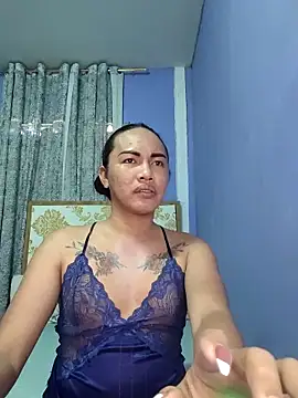 Snapshot of lady_kim_boner chatting on May 8, 2:39 am lady kim boner online show from May 8, 2:39 am