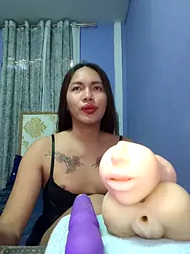 Snapshot of lady_kim_boner chatting on June 14, 2:24 am lady kim boner online show from June 14, 2:24 am