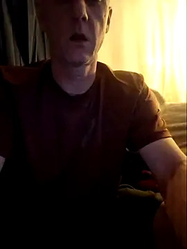 Wanking Wiggiler online show from October 11, 6:45 am