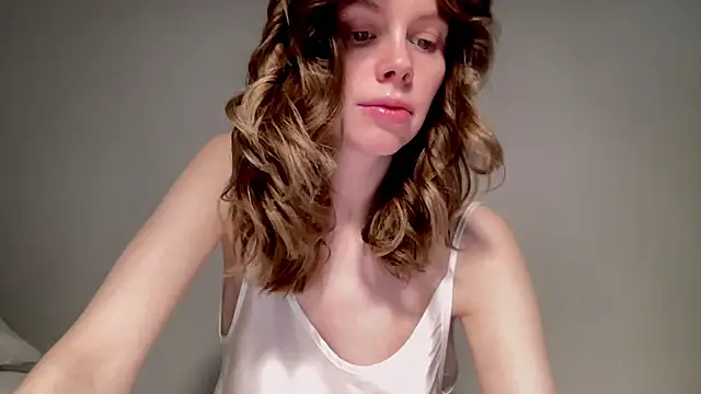 Snapshot of Nikki_Mimimi chatting on December 14, 10:13 am Nikki Mimimi online show from December 14, 10:13 am