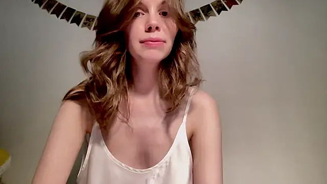 Snapshot of Nikki_Mimimi chatting on January 18, 1:29 pm Nikki Mimimi online show from January 18, 1:29 pm