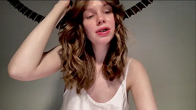 Snapshot of Nikki_Mimimi chatting on January 24, 10:11 am Nikki Mimimi online show from January 24, 10:11 am